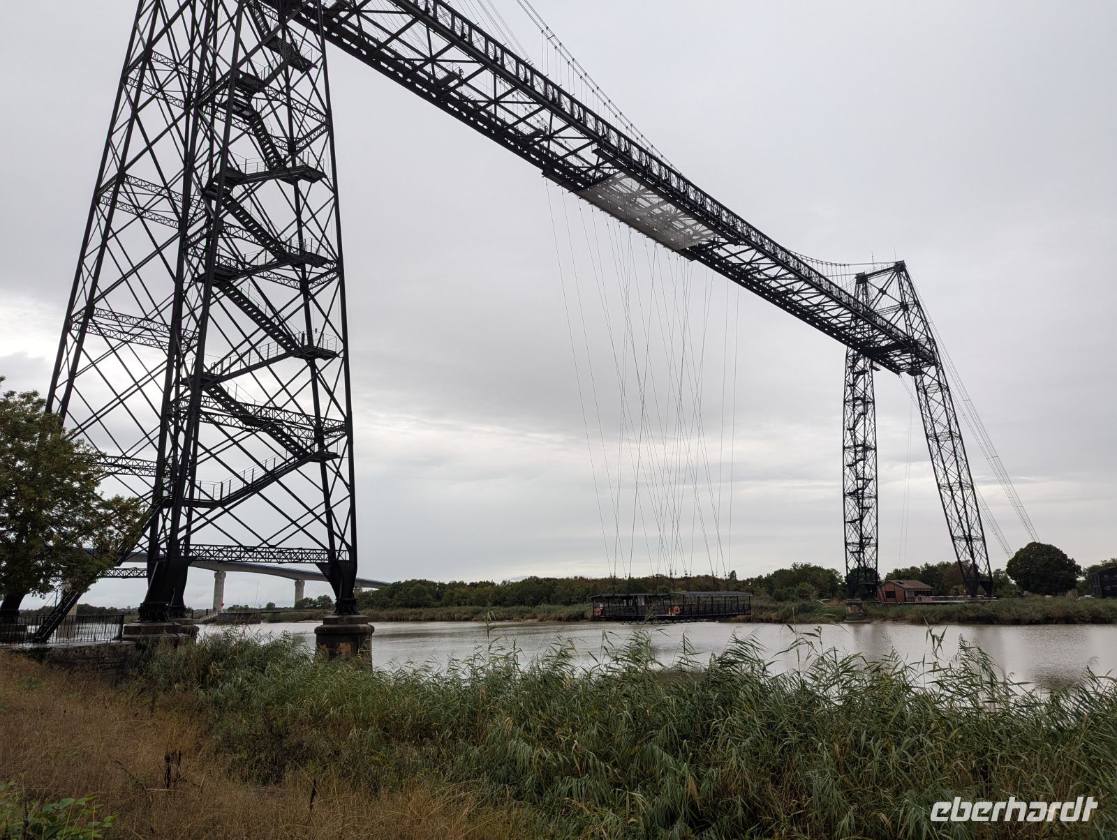 11. Schwebefähre bei Rochefort.jpg