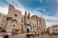 Flusskreuzfahrt auf der Rhone - Avignon