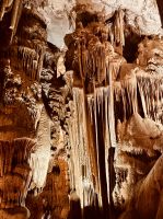 Flusskreuzfahrt auf der Rhone - Grotte de la Madeleine