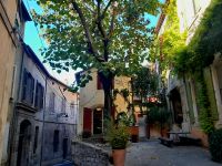 romantisches Plätzchen in Arles