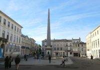 Place de la République in Arles 