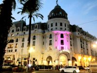 Hotel Negresco am Abend 