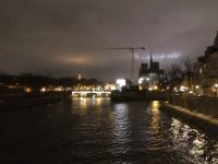 nächtliche Beleuchtung in Paris 