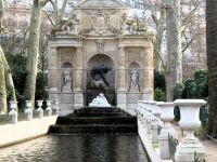 Medici-Brunnen im Jardin du Luxembourg
