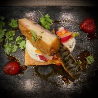 Salade de jambon cru et oeuf poché