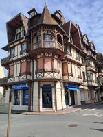 Etretat &ndash; &copy; Wolfgang Kowalewski (Eberhardt TRAVEL)