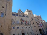 ehemaliger Palast des Erzbischofs, heute Rathaus, Narbonne, Frankreich &ndash; &copy; Saskia Pinnow (Eberhardt TRAVEL)