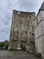 2026-05_Loire_Rad: Beaugency - Donjon &ndash; &copy; Dieter Braune (Eberhardt TRAVEL)