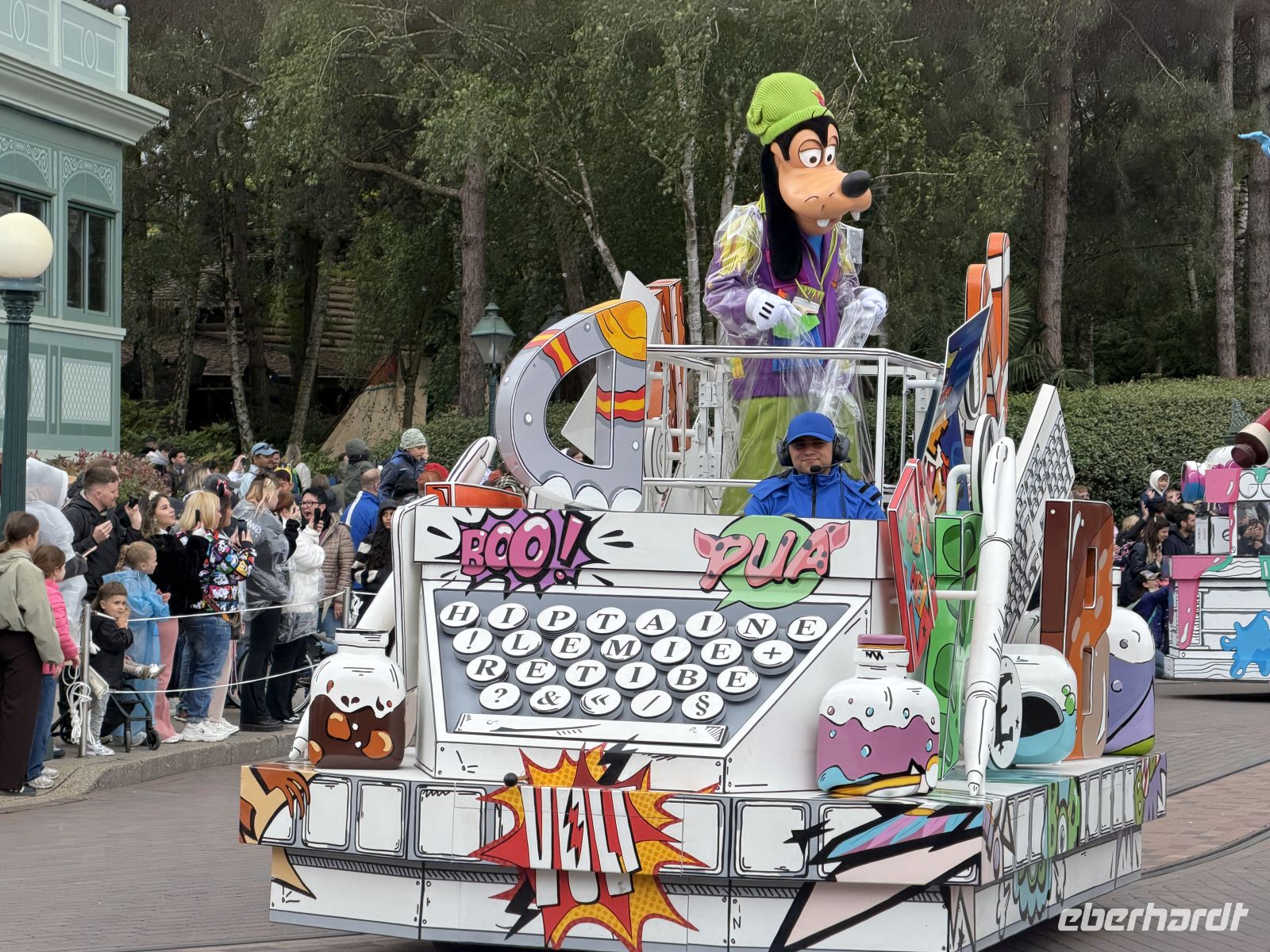 Paradewagen &ndash; &copy;  (Eberhardt TRAVEL)