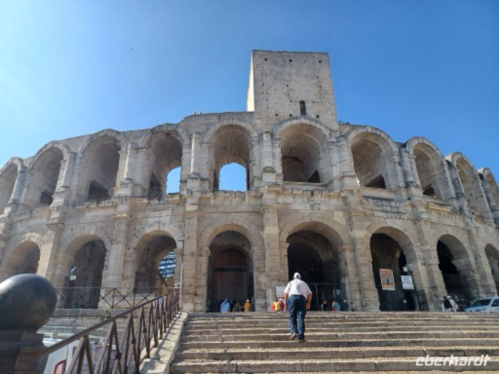 Aufstieg zur Arena von Arles &ndash; &copy;  (Eberhardt TRAVEL)