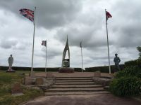 Landungsstrände: Sword Beach, Gefallenendenkmal  &ndash; &copy; Beate Schroedter (Eberhardt TRAVEL)
