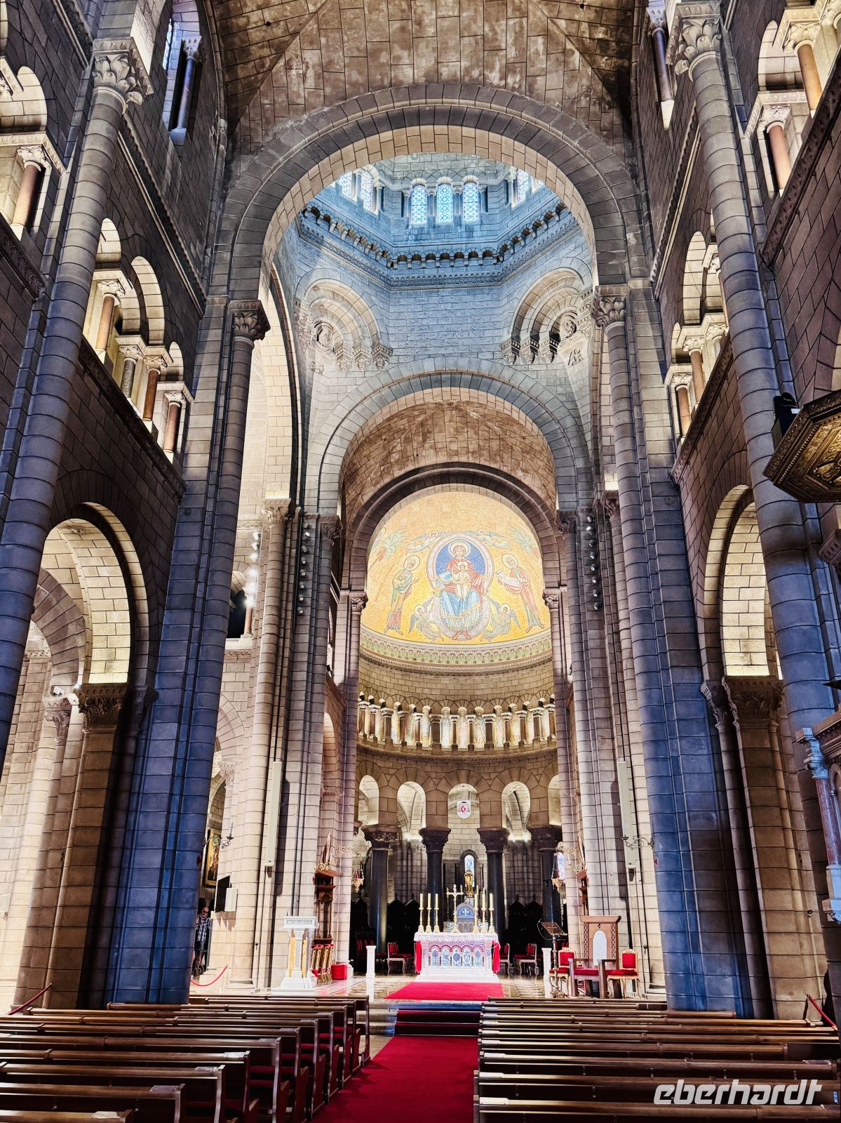 5. Tag - Kathedrale Notre-Dame-Immaculée, Monaco  &ndash; &copy;  (Eberhardt TRAVEL)