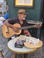 2026_05-PARIS: Montmartre - vor La Bonne Franquette &ndash; &copy; Dieter Braune (Eberhardt TRAVEL)