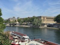 2026_05-PARIS: Île-de-la-Cité - Blick zum Louvre &ndash; &copy; Dieter Braune (Eberhardt TRAVEL)