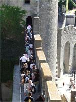 Chateau Comtal - viel Betrieb