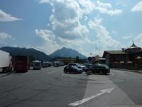 Pause an der Europabrücke in Österreich