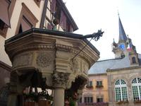 Obernai: Sechseimerbrunnen, Rathaus, Belfroi