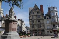 422.Angers