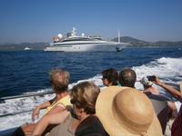 Yacht mit Hubschrauber