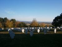 Besuch des Deutschen Soldatenfriedhofs von Bergheim