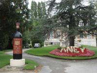 Chateau Aney vor  Landhaus