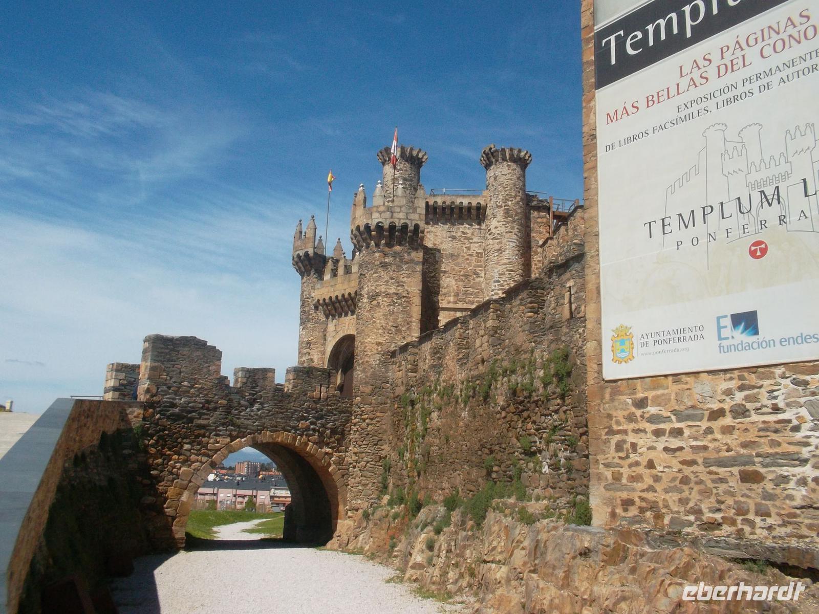 Eingang zur Templerburg Ponferrada