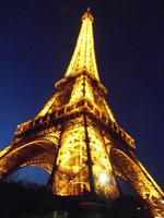 Eiffelturm bei Nacht