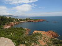 Panorama an der Küste des Esterelgebirges