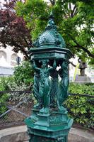 Trinkwasserbrunnen in Paris 