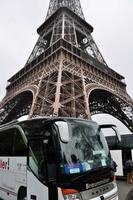 Eberhardt Travel am Eiffelturm