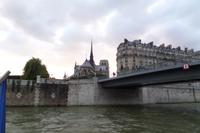 Seine - Bootsfahrt - Notre Dame