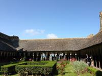 IMG_8641Mont Saint Michel Kreuzgang