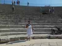 im antiken Theater von Arles 