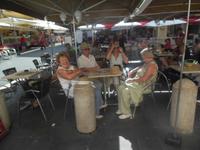 im Café in der Altstadt Nizza's 