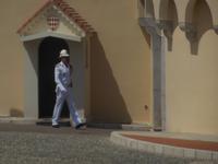 Wache vor dem Grimaldi Palast Monaco