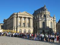 Versailles - Anstehen