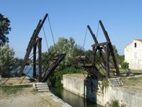 die von van Gogh gemalte Brücke bei Arles