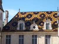 Hôtel-Dieu (Beaune) berühmtes Dachmuster