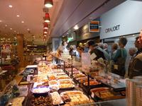 In der Markthalle von Lyon