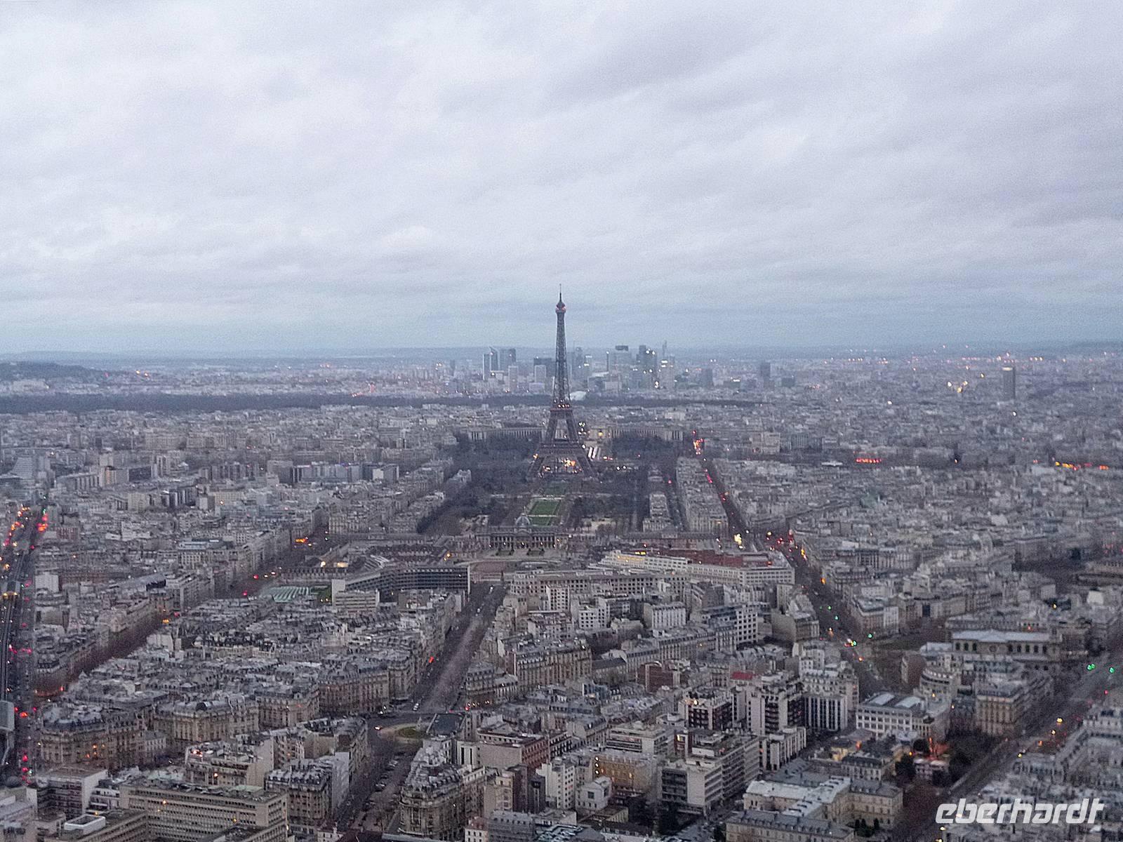 Ganz Paris liegt uns zu Füßen, Blick vom Turm Montparnasse, Paris