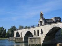 sur le pont d' Avignon