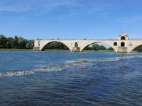 sur le pont d' Avignon