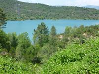 St.Cassien See auf dem Weg nach Grasse 