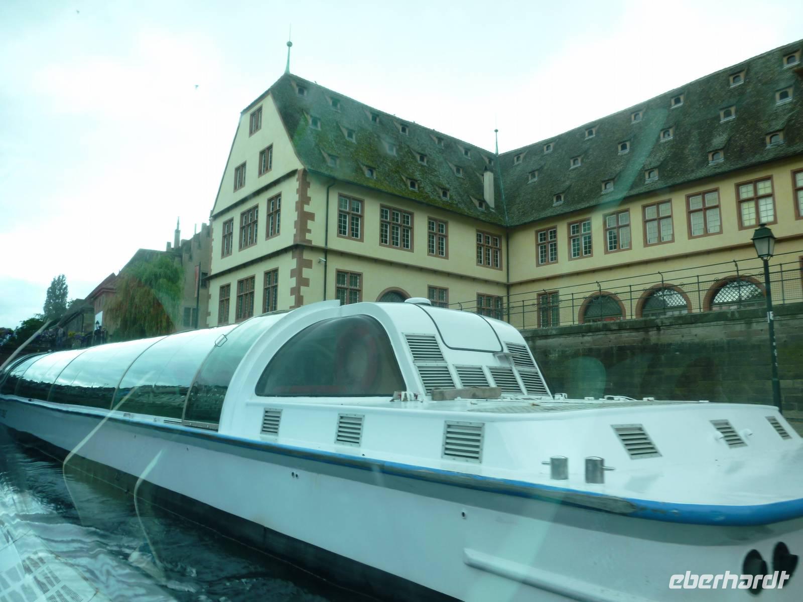 Bootsfahrt auf der Ill in Strassburg 