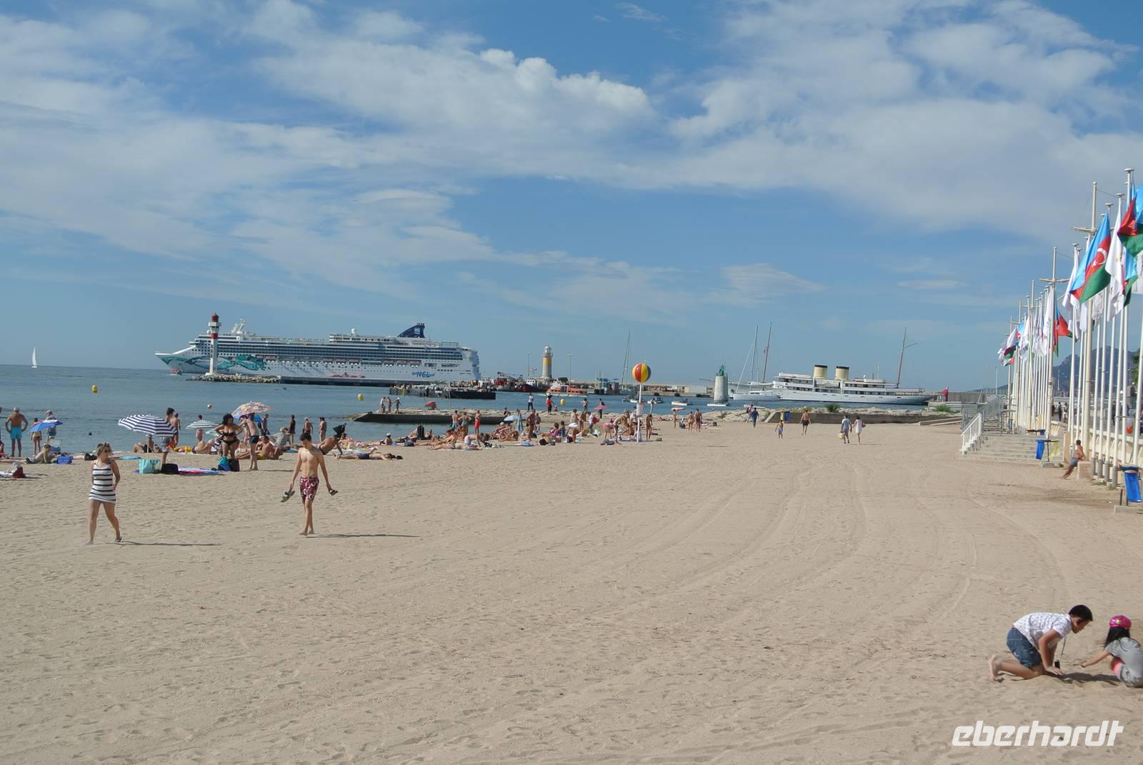 Strand in Cannes