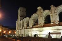 Arena in Arles bei Nacht