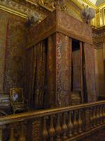 Das Bett des Königs im zentralen Schlafzimmer des Schlosses