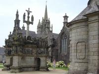 240.Guimiliau-Kalvarienberg