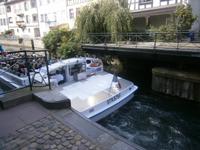 Bald schließt msich die Brücke