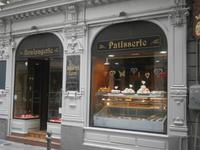 Geschäfte mit allerhand Leckereien